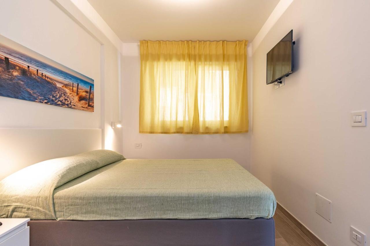Seven Notes Guest House Bari Buitenkant foto