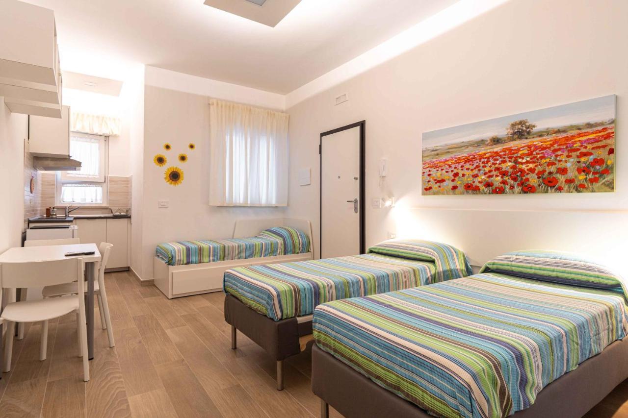Seven Notes Guest House Bari Buitenkant foto