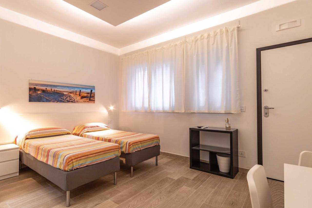 Seven Notes Guest House Bari Buitenkant foto